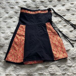 Elegant Black and Gold Patterned Women's Skirt